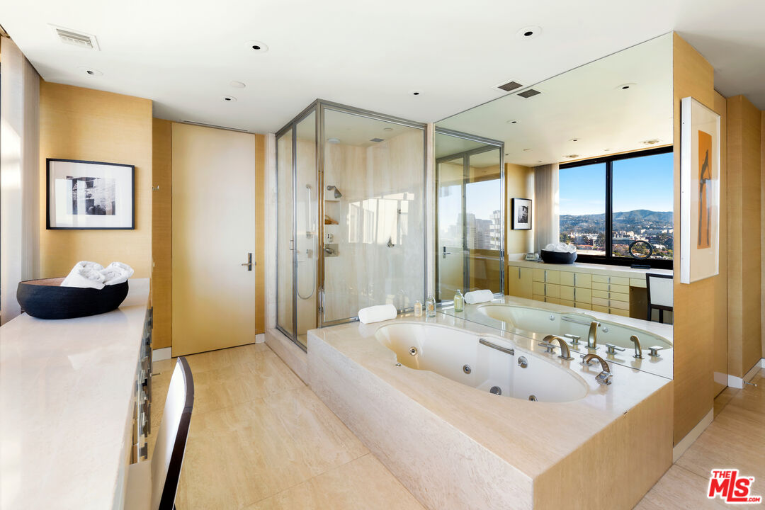 10560 Wilshire Blvd Unit: 1803