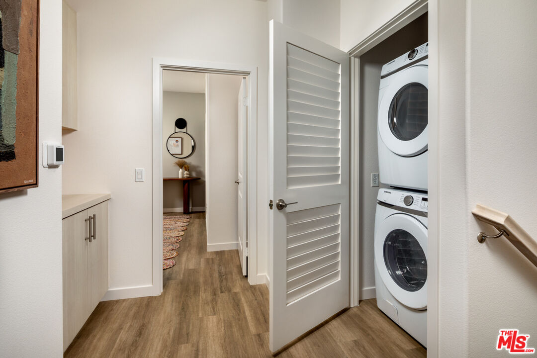 1483 W Vista Way Unit: 1583