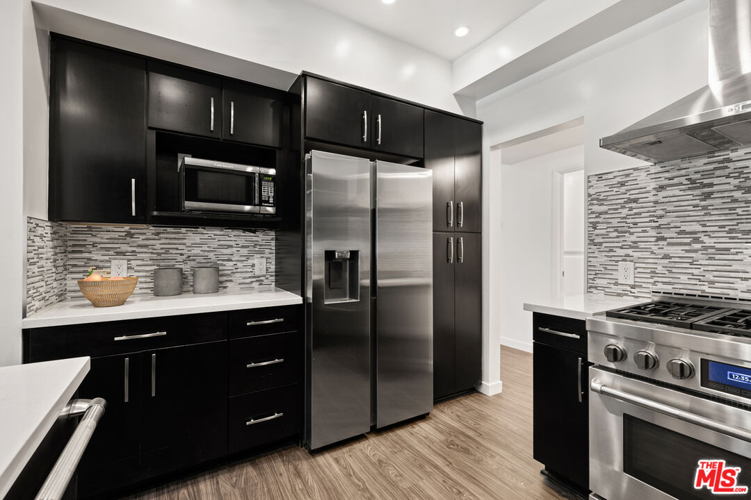 1505 Purdue Ave Unit: 102