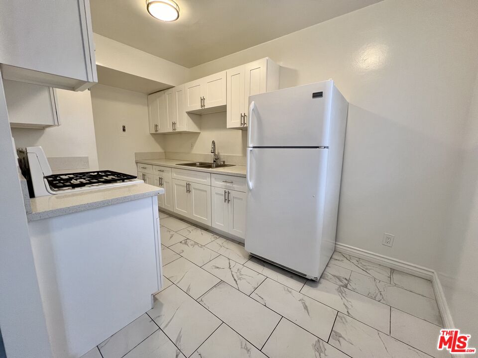 1828 16th St Unit: 5
