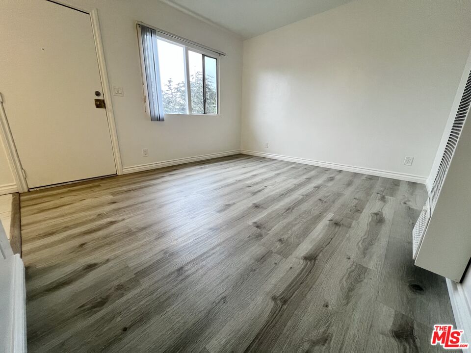 1828 16th St Unit: 5