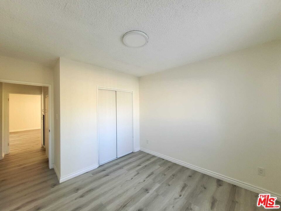 1118 Waterloo St Unit: 12