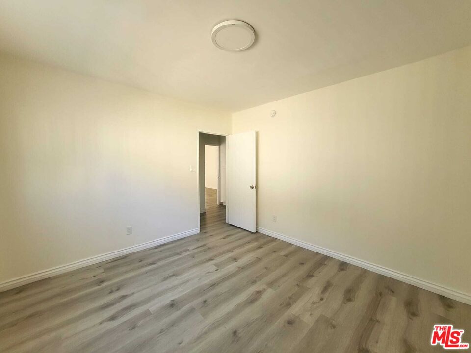 1118 Waterloo St Unit: 12
