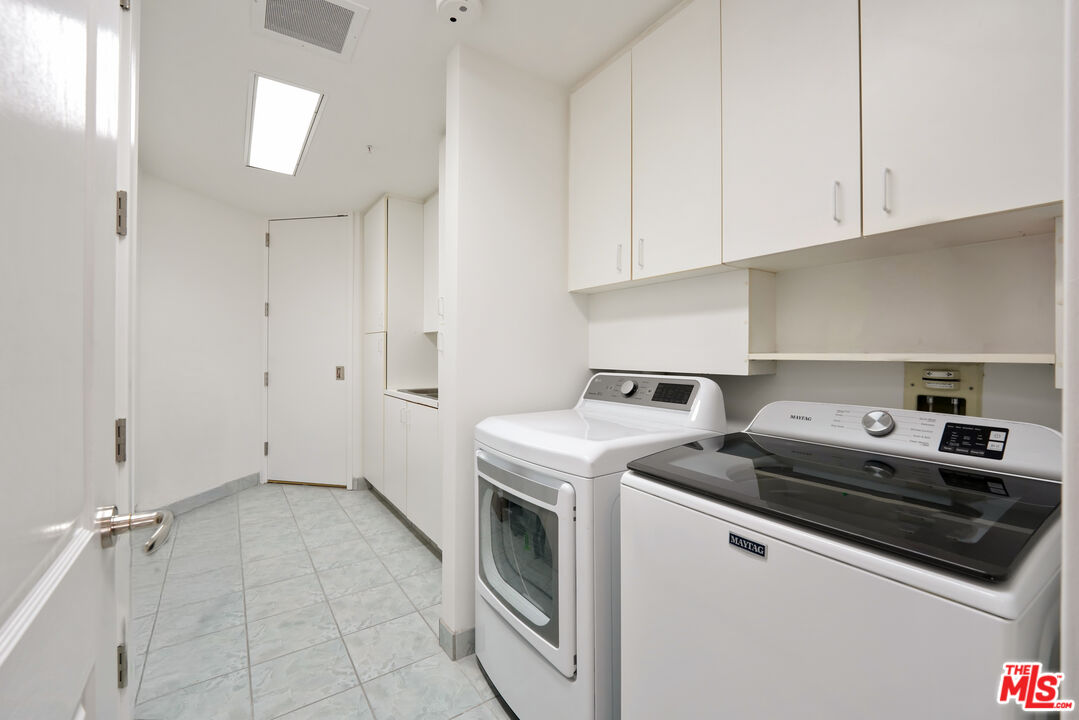 10490 Wilshire Blvd Unit: 303