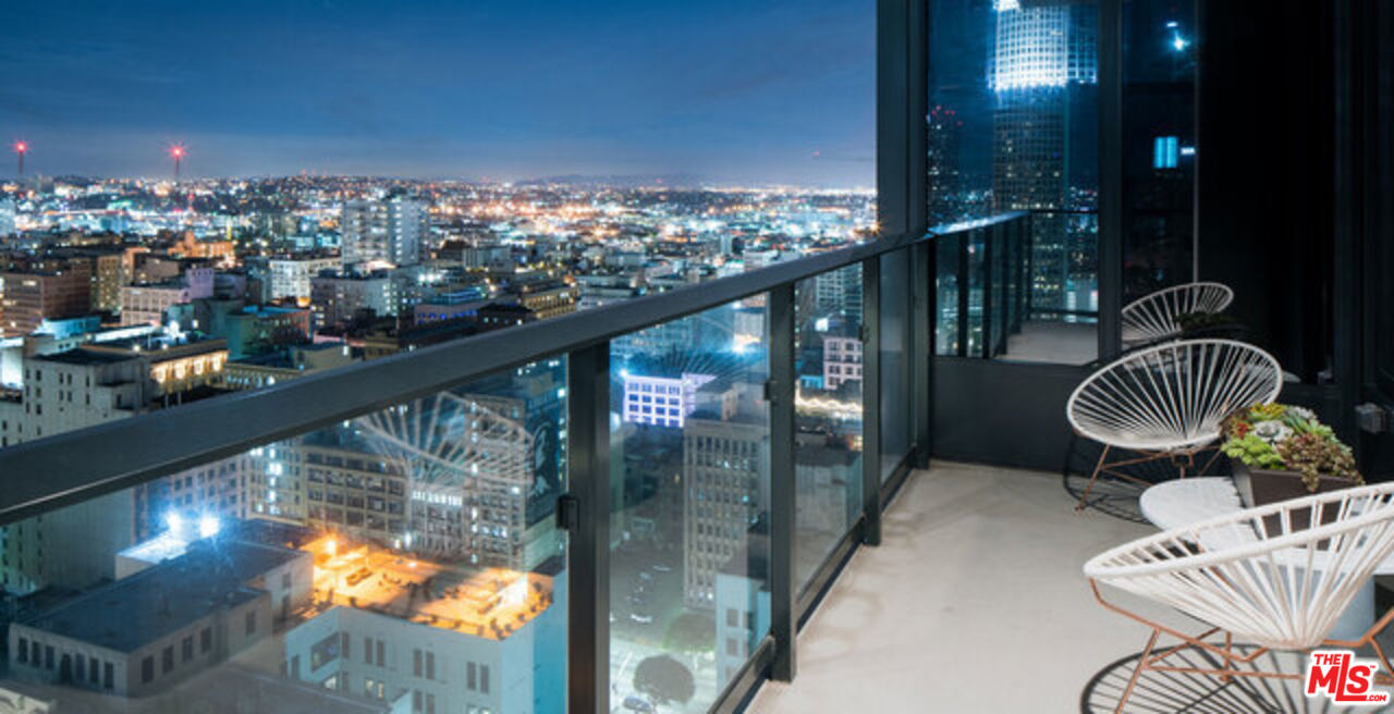 801 S OLIVE ST Unit: PH 1
