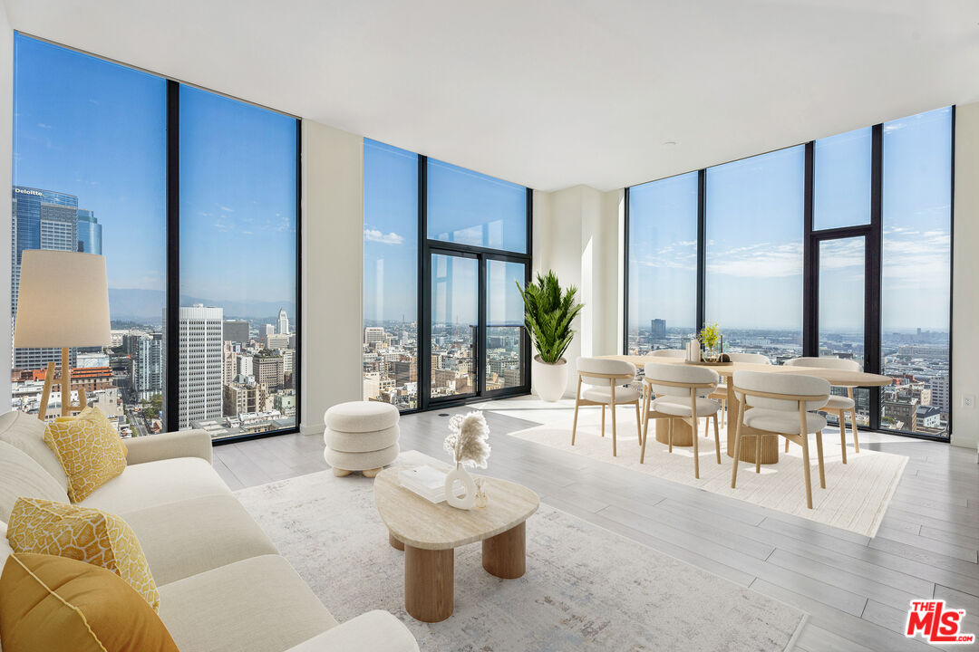 801 S OLIVE ST Unit: PH 1