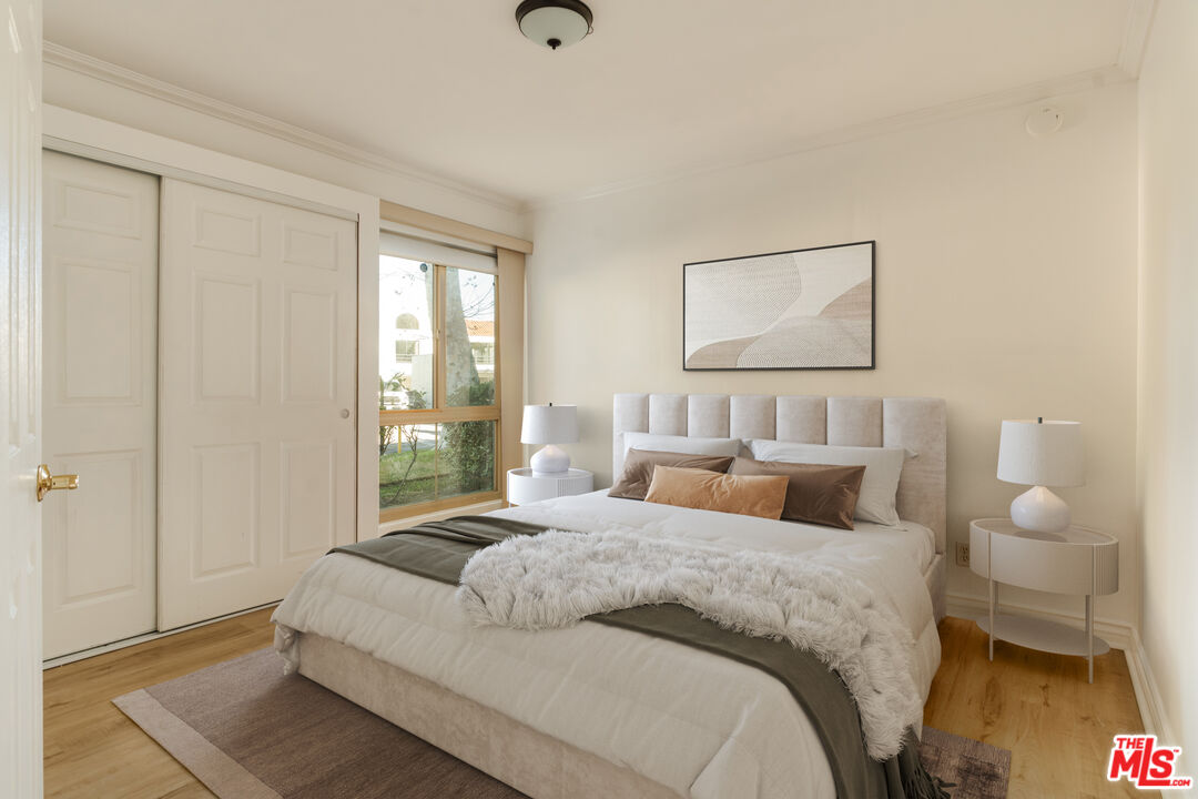 4724 Park Granada Unit: 217