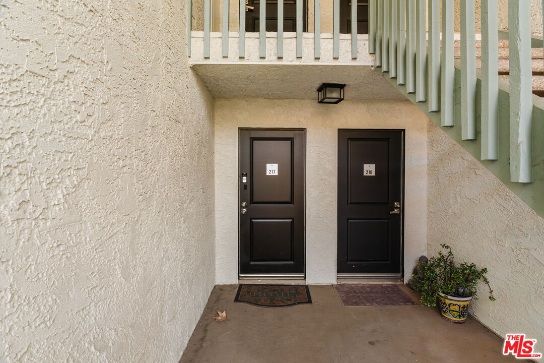 4724 Park Granada Unit: 217