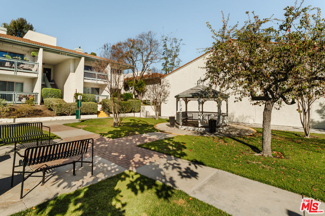 4724 Park Granada Unit: 217