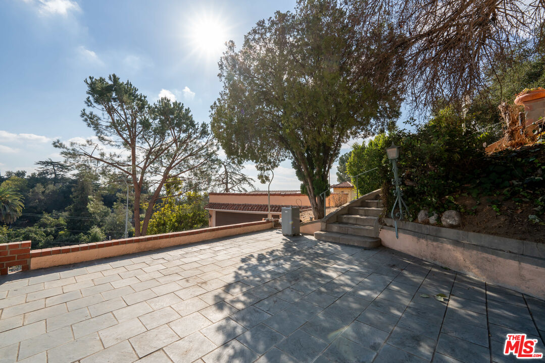 4213 Dundee Dr