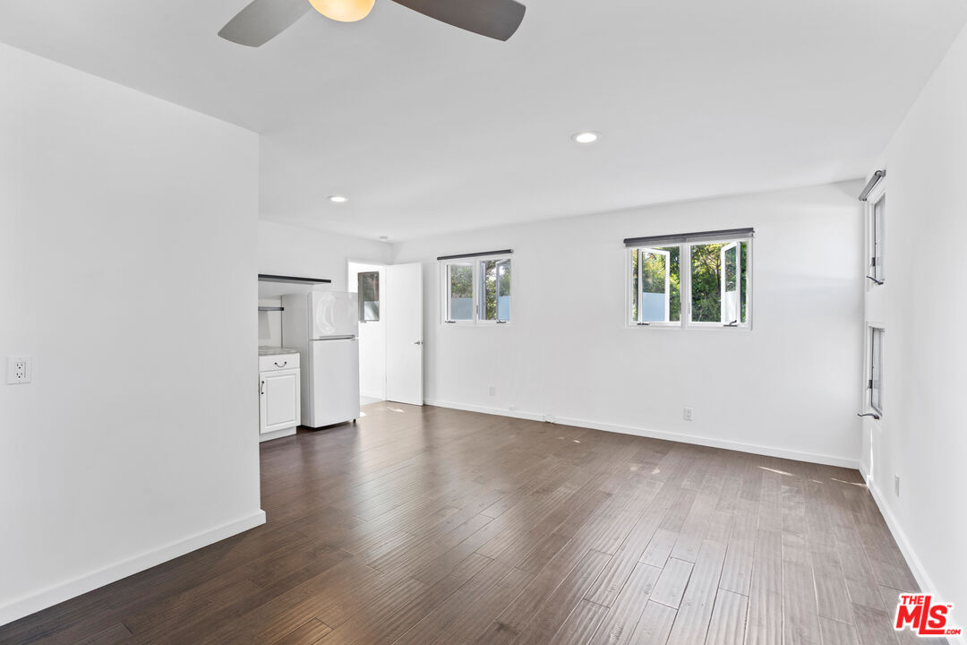420 S Westgate Ave