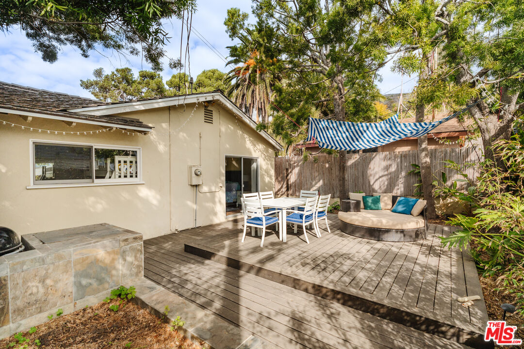 229 Viejo St