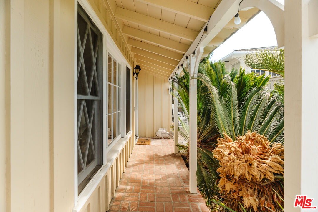 229 Viejo St