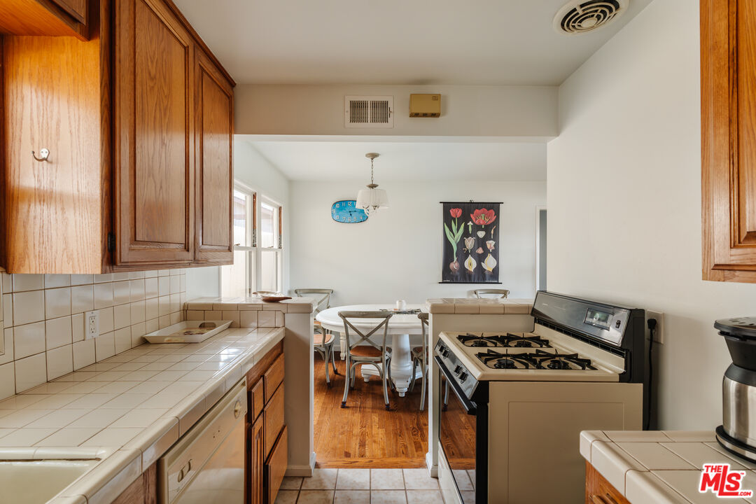 229 Viejo St