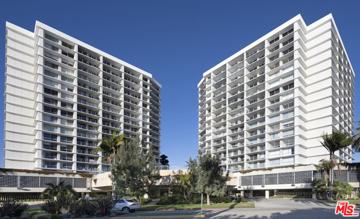 201 Ocean Ave Unit: 1904-1905B