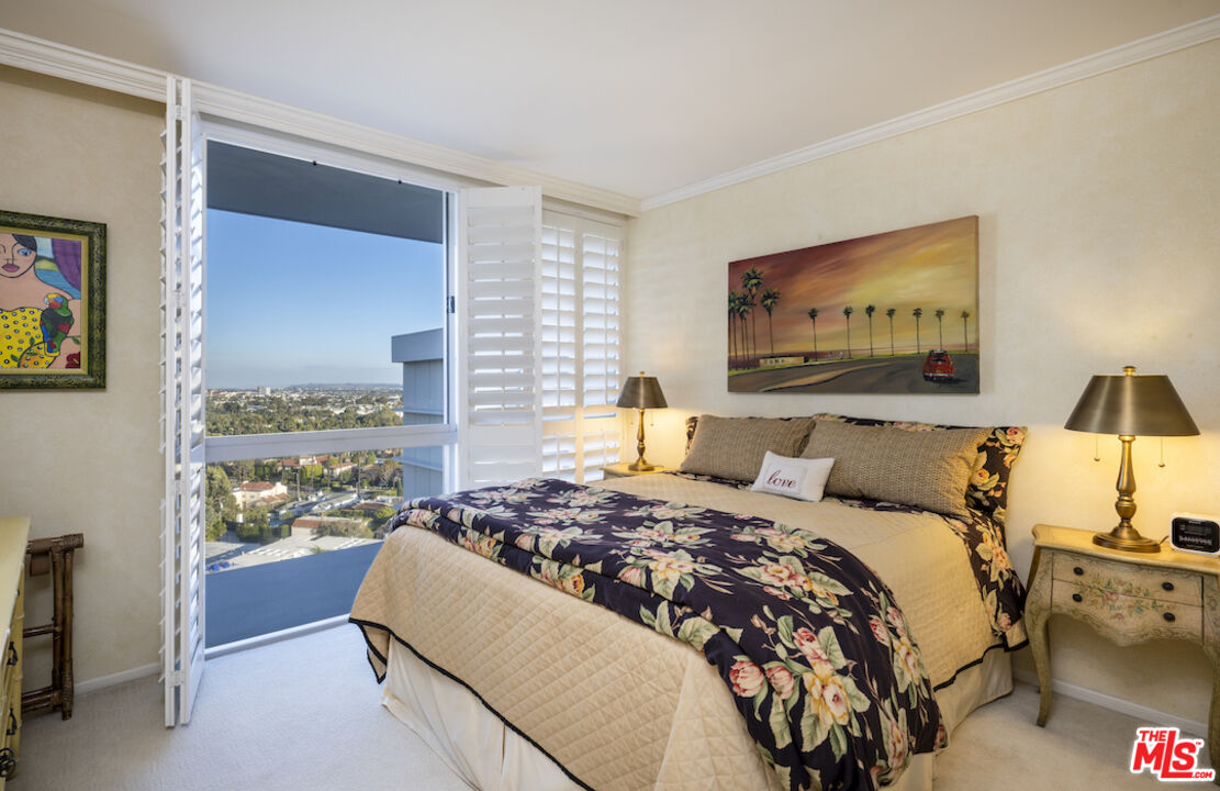 201 Ocean Ave Unit: 1904-1905B
