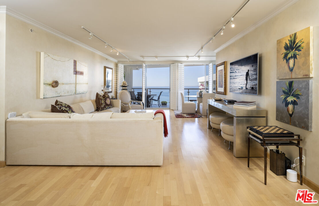 201 Ocean Ave Unit: 1904-1905B