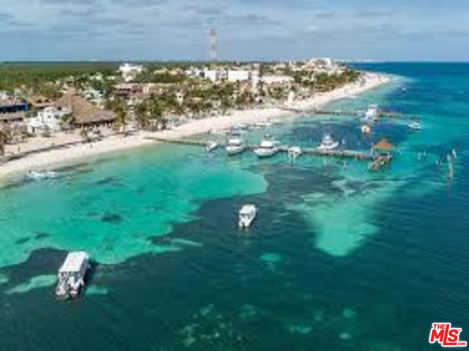 0 Puerto Morelos, Quintana Roo, Cancun Mexico