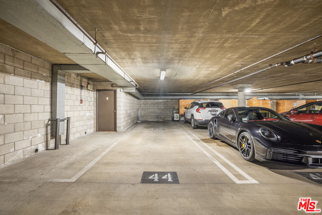 1515 S Beverly Dr Unit: 506