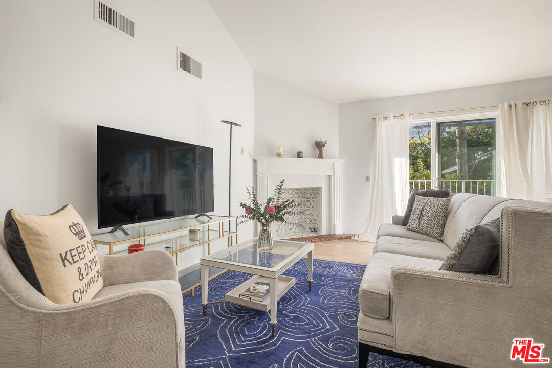 1515 S Beverly Dr Unit: 506