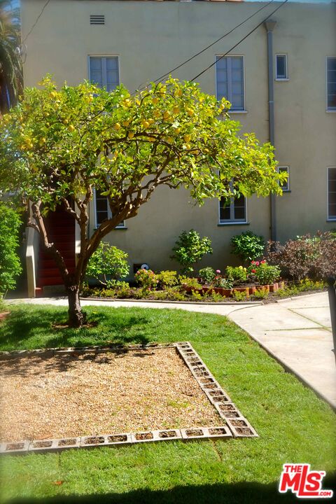 8673 W Olympic Blvd
