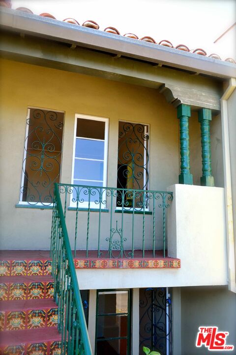 8673 W Olympic Blvd