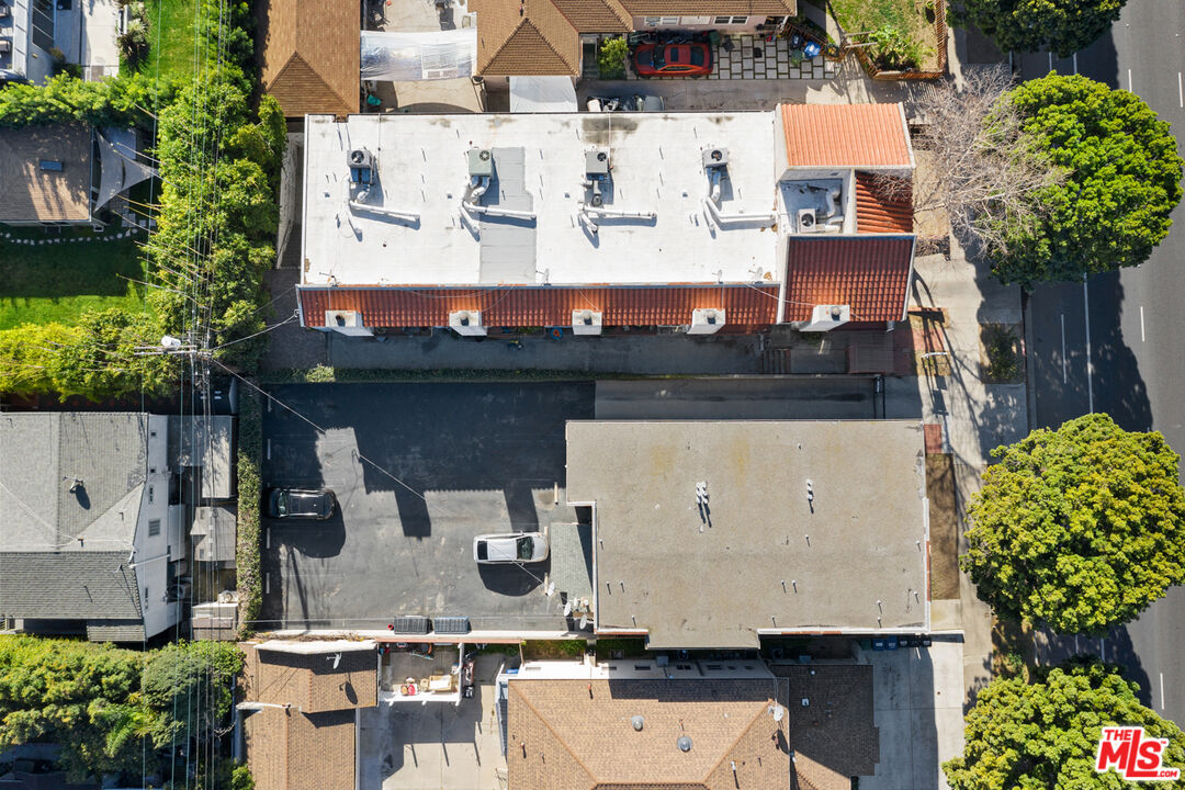 11910 Venice Blvd