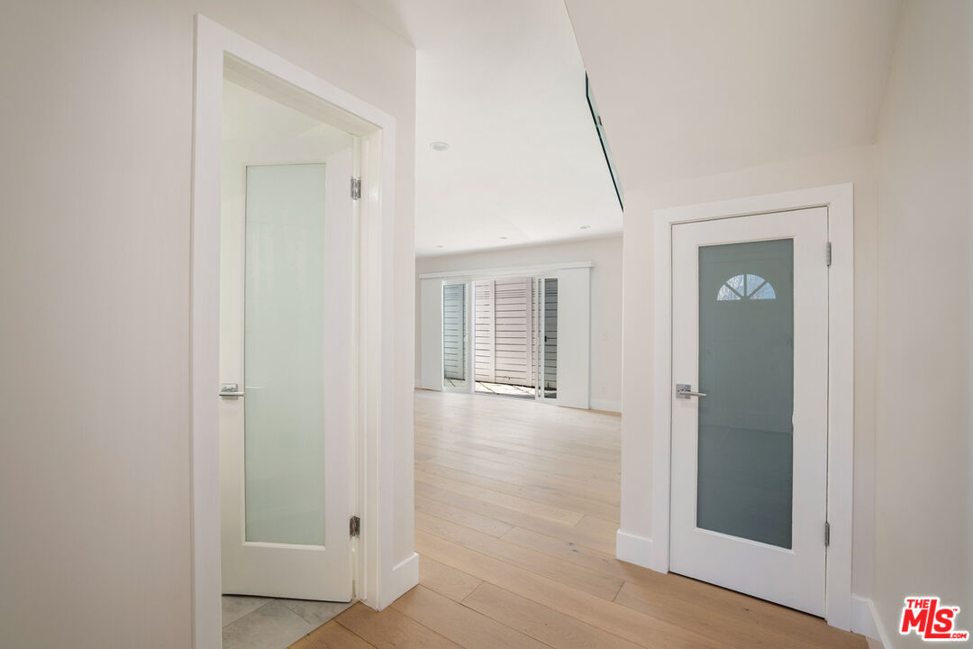 1329 Harvard St Unit: 3