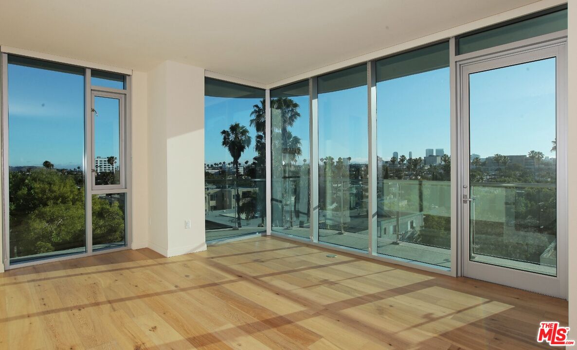 8500 Burton Way Unit: 614