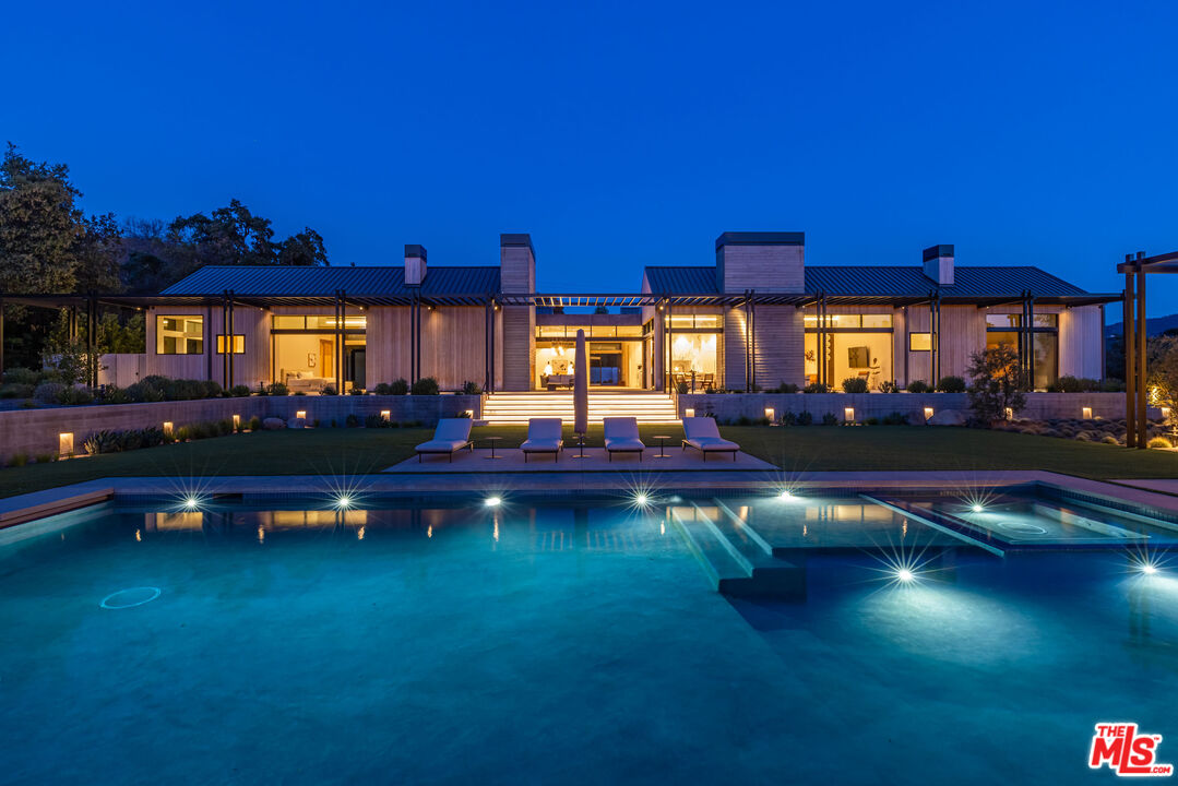 1225 Shippee Ln