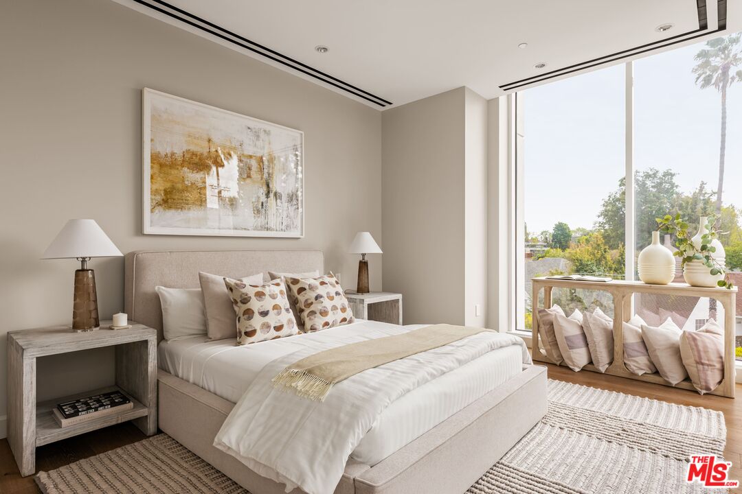 1200 Club View Dr Unit: 3S