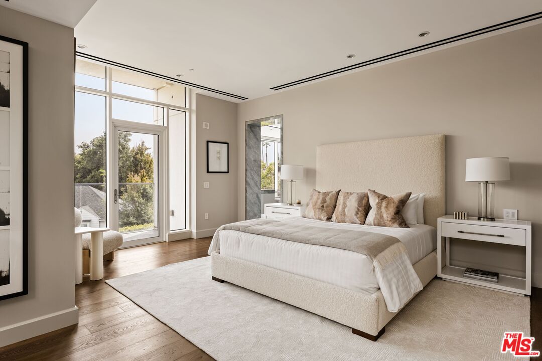 1200 Club View Dr Unit: 3S