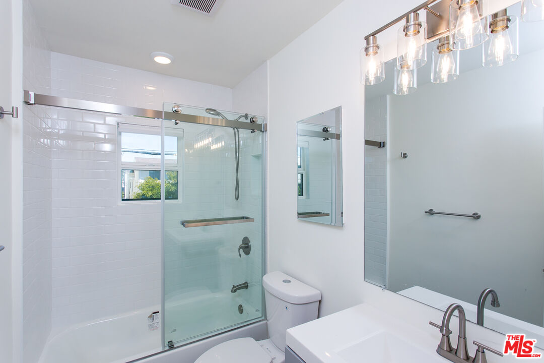 1256 Princeton St Unit: F
