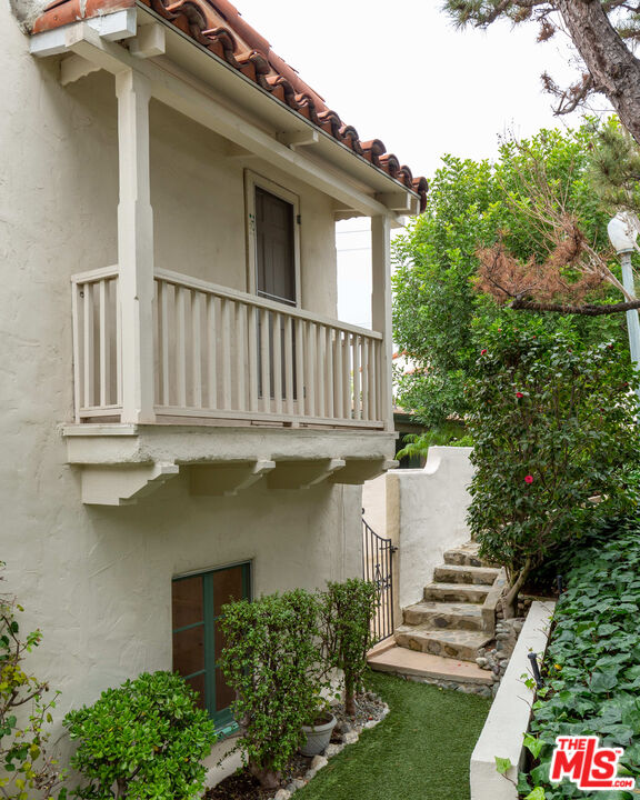 3715 ARBOLADA RD