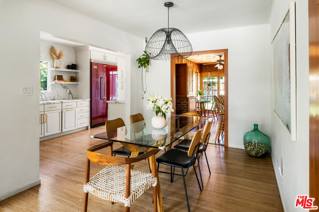 313 W Elm Ave