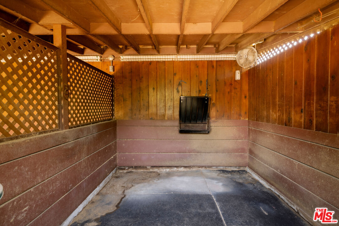 313 W Elm Ave