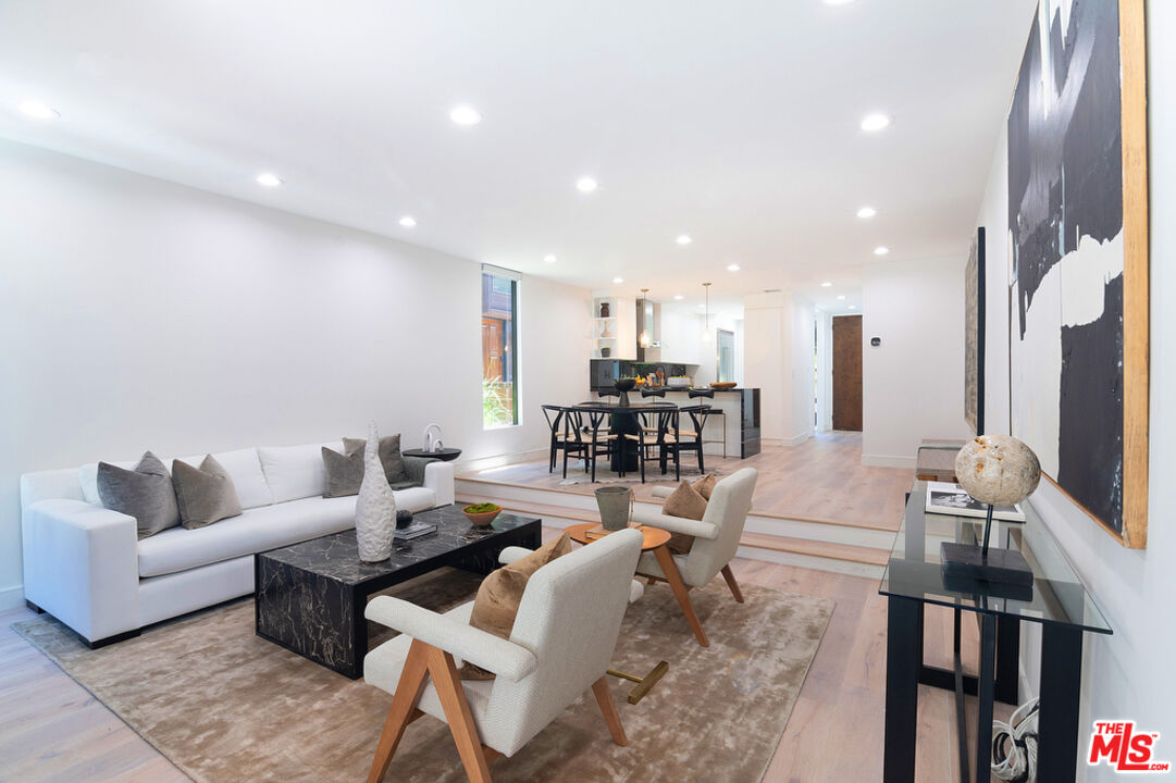1033 Carol Dr Unit: T13
