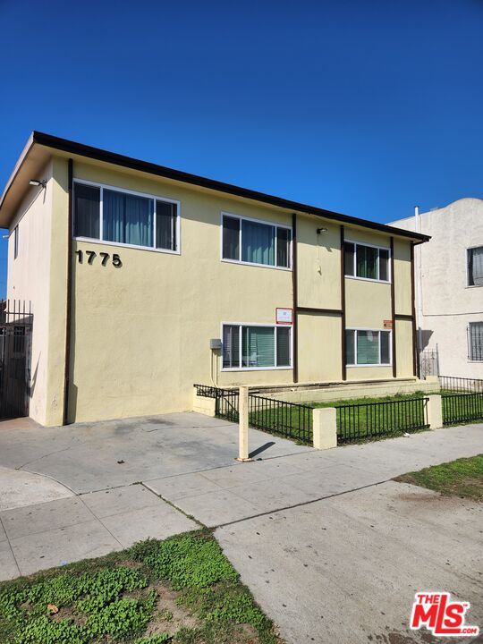 1775 Locust Ave