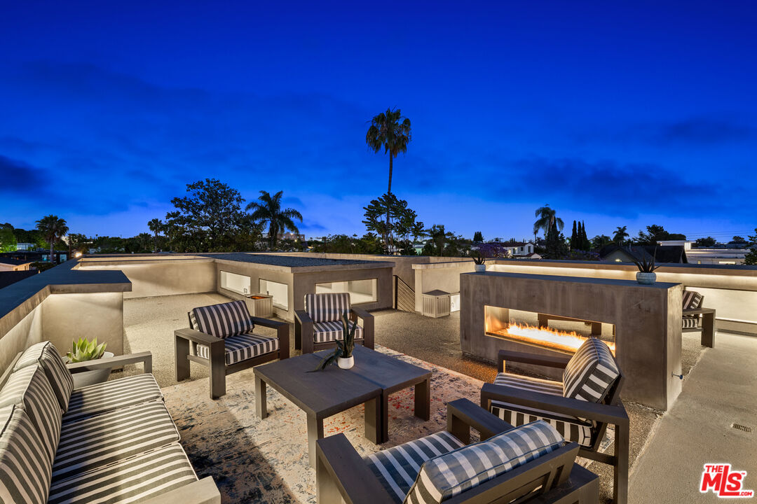 607 N Alta Vista Blvd