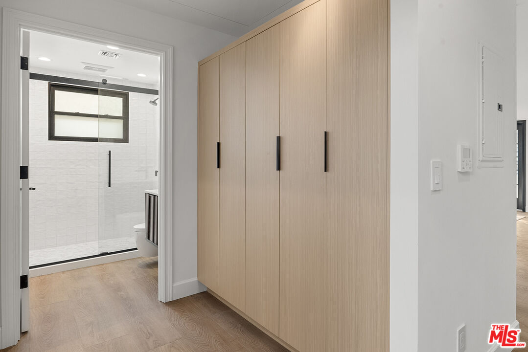 132 S Oakhurst Dr Unit: 4