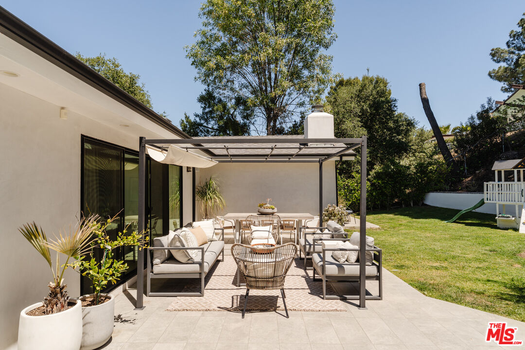 3554 Alginet Dr