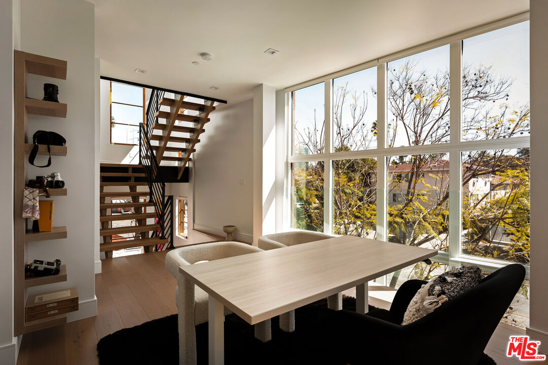 1033 N Vista St Unit: D