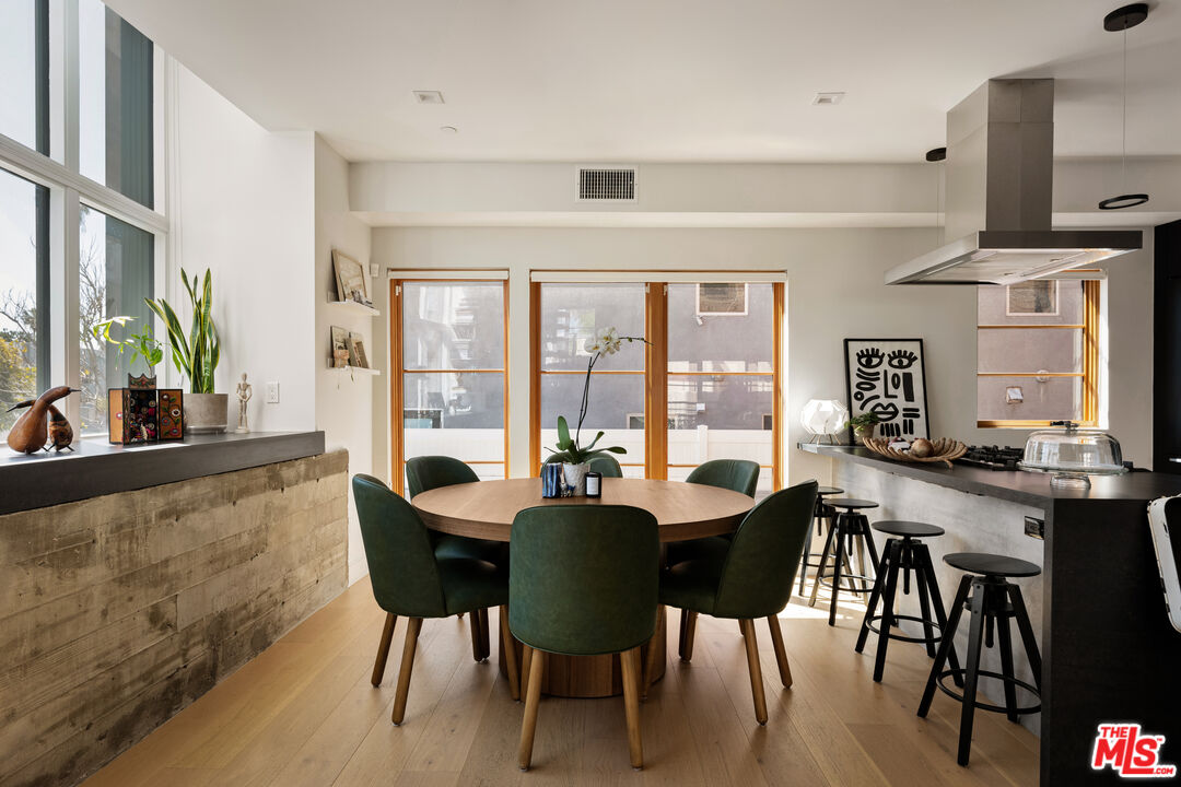 1033 N Vista St Unit: D