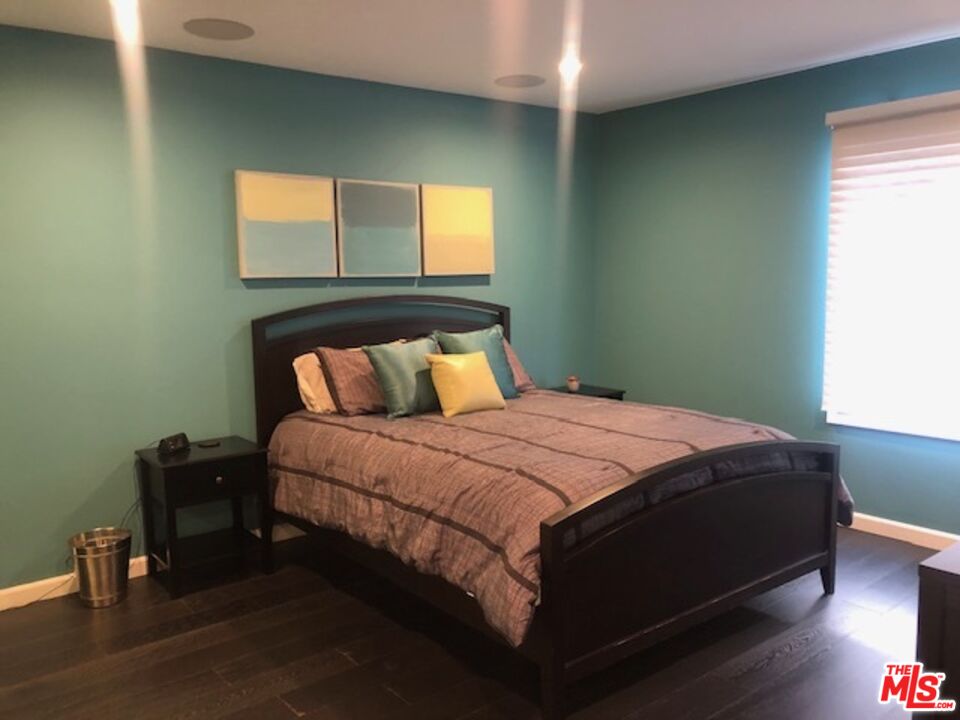 8300 Manitoba St Unit: 209
