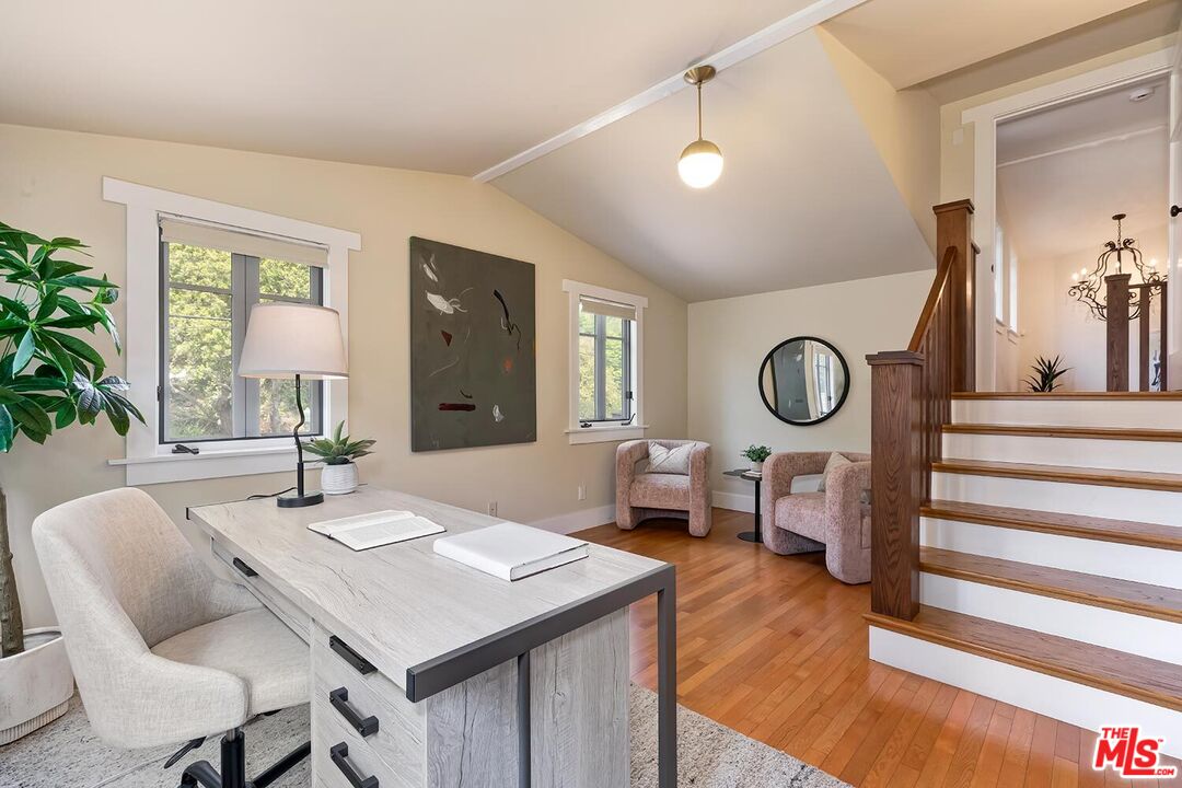 2700 Anchor Ave