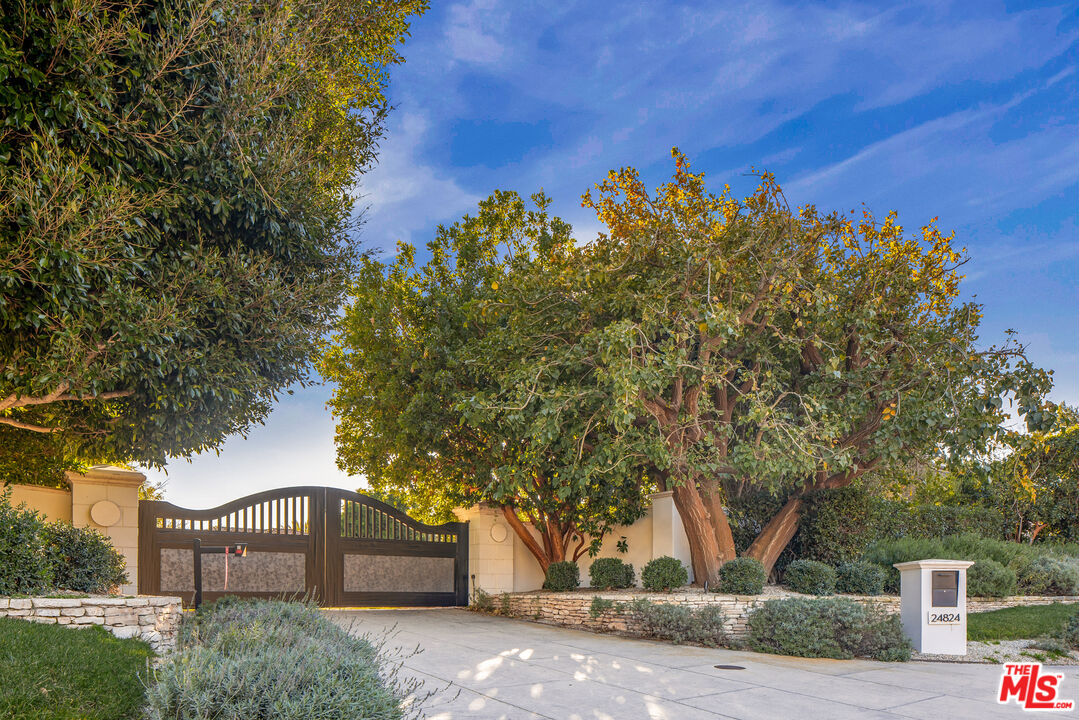 24824 Pacific Coast Hwy