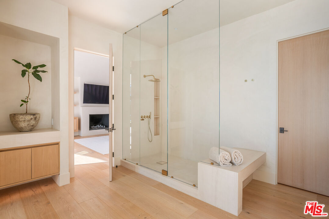 24824 Pacific Coast Hwy