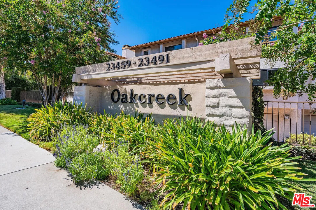 23471 Park Sorrento