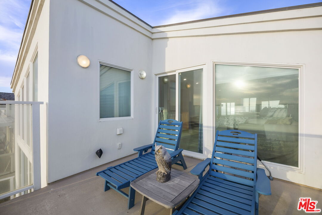 1005 Ocean Dr