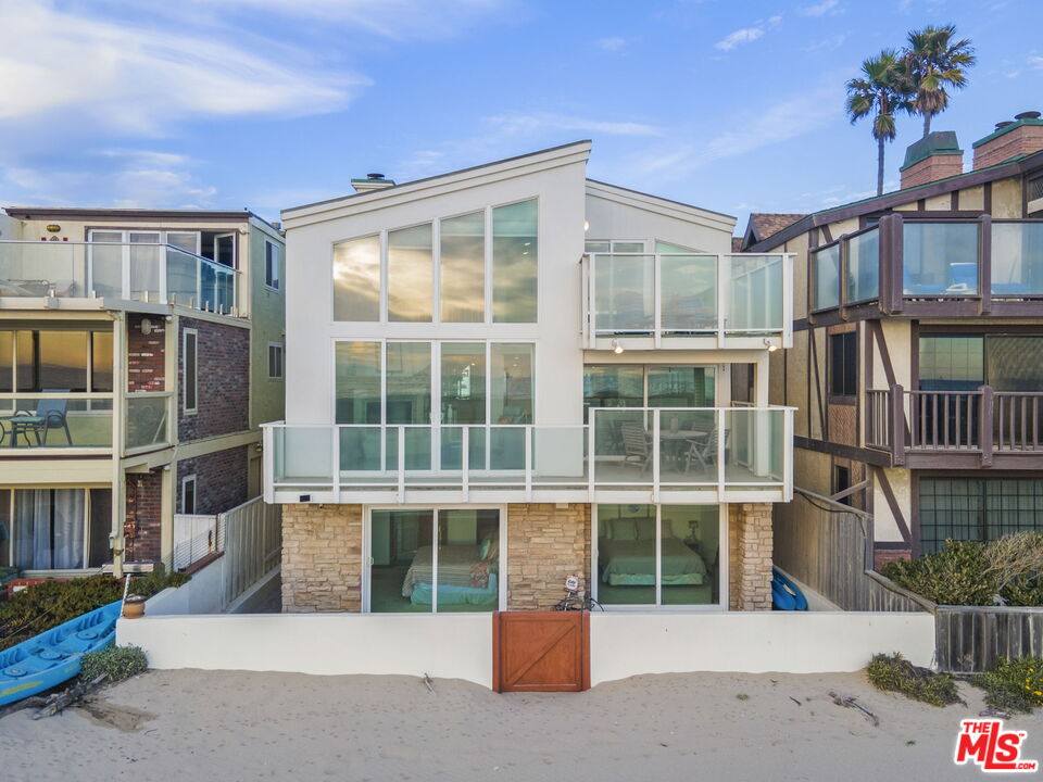 1005 Ocean Dr